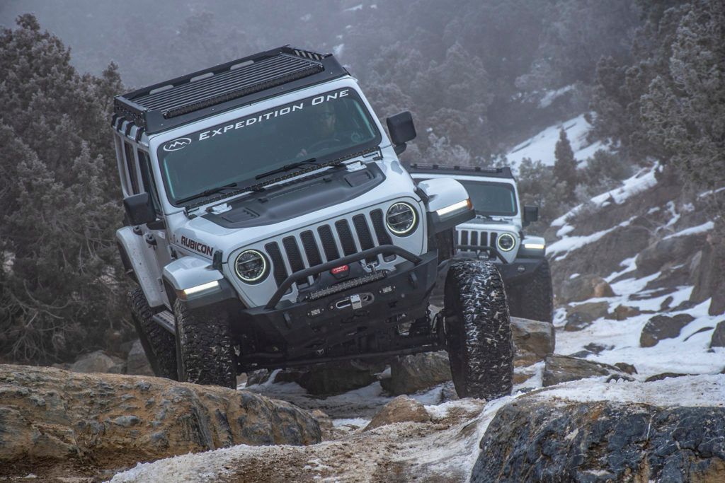 Expedition One Trail Series 2 Stubby Front Bumper for Jeep JL/JT/JK